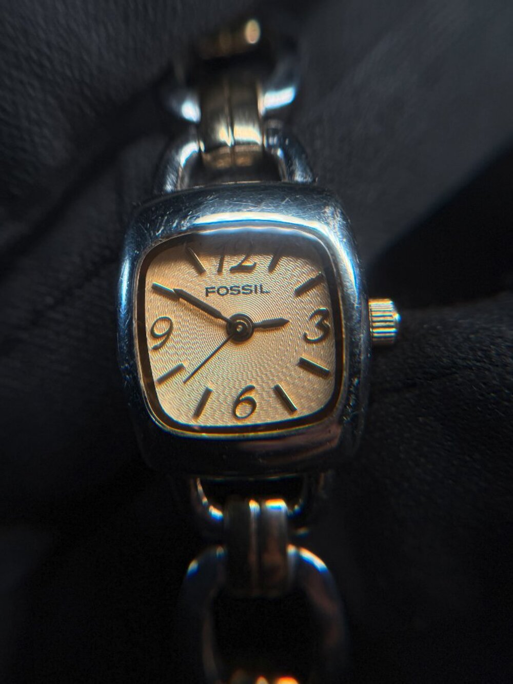 Fossil ES1736 Two Tone Bracelet Watch Stainless Steel 5ATM New Battery